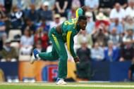 SOUTHAMPTON, ENGLAND - MAY 27: Andile Phehlukwayo of South Africa bowls during the Royal London ODI match between England and South Africa at The Ageas Bowl on May 27, 2017 in Southampton, England. (Photo by Charlie Crowhurst/Getty Images)
